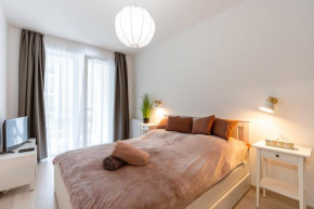 Modern & Newly built apartment with private garage
